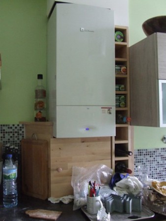 Placard et range bouteilles